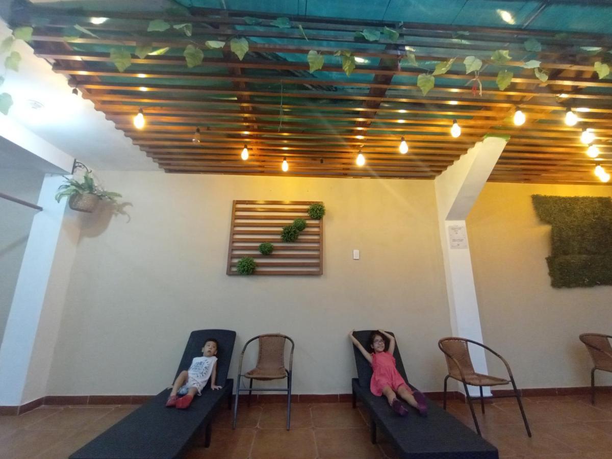Appartamento Iguana Haus Iquitos Esterno foto